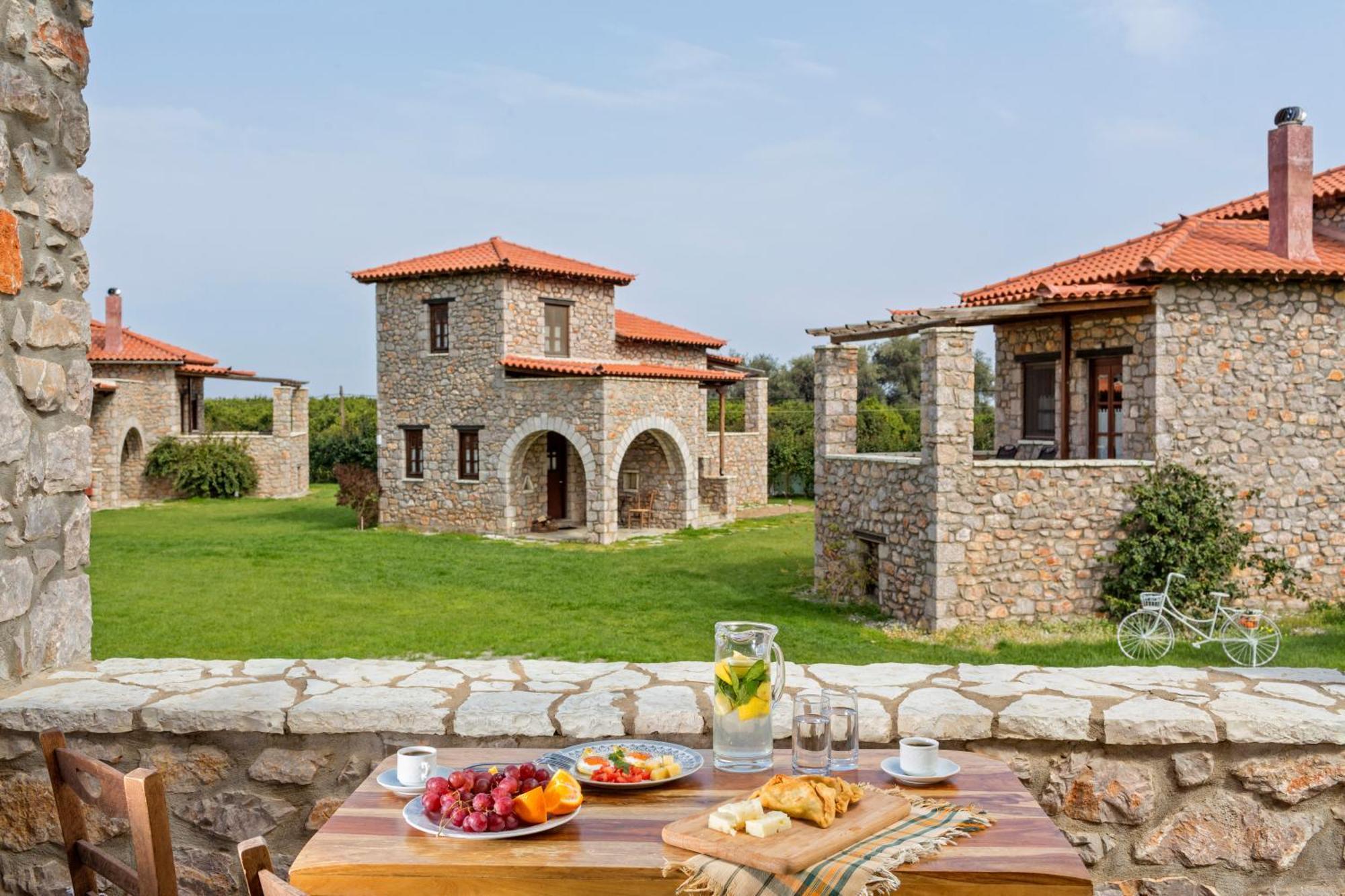 Hostal Agroktima Leonídion Exterior foto